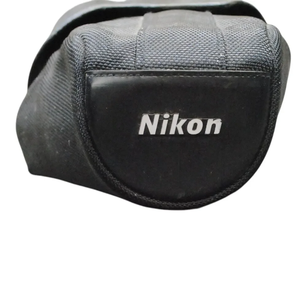 Nikon Camera Case Semi-Soft Case ( Black ) CF-DC1
